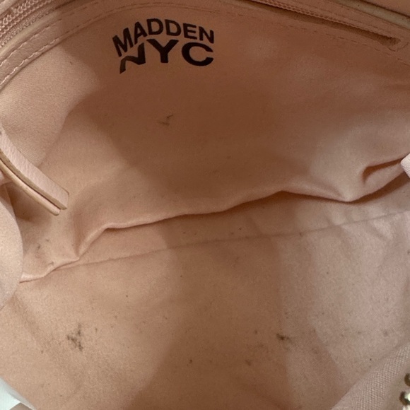 Madden NYC Pink Crossbody Bag with Chain Detail - Picture 11 of 13